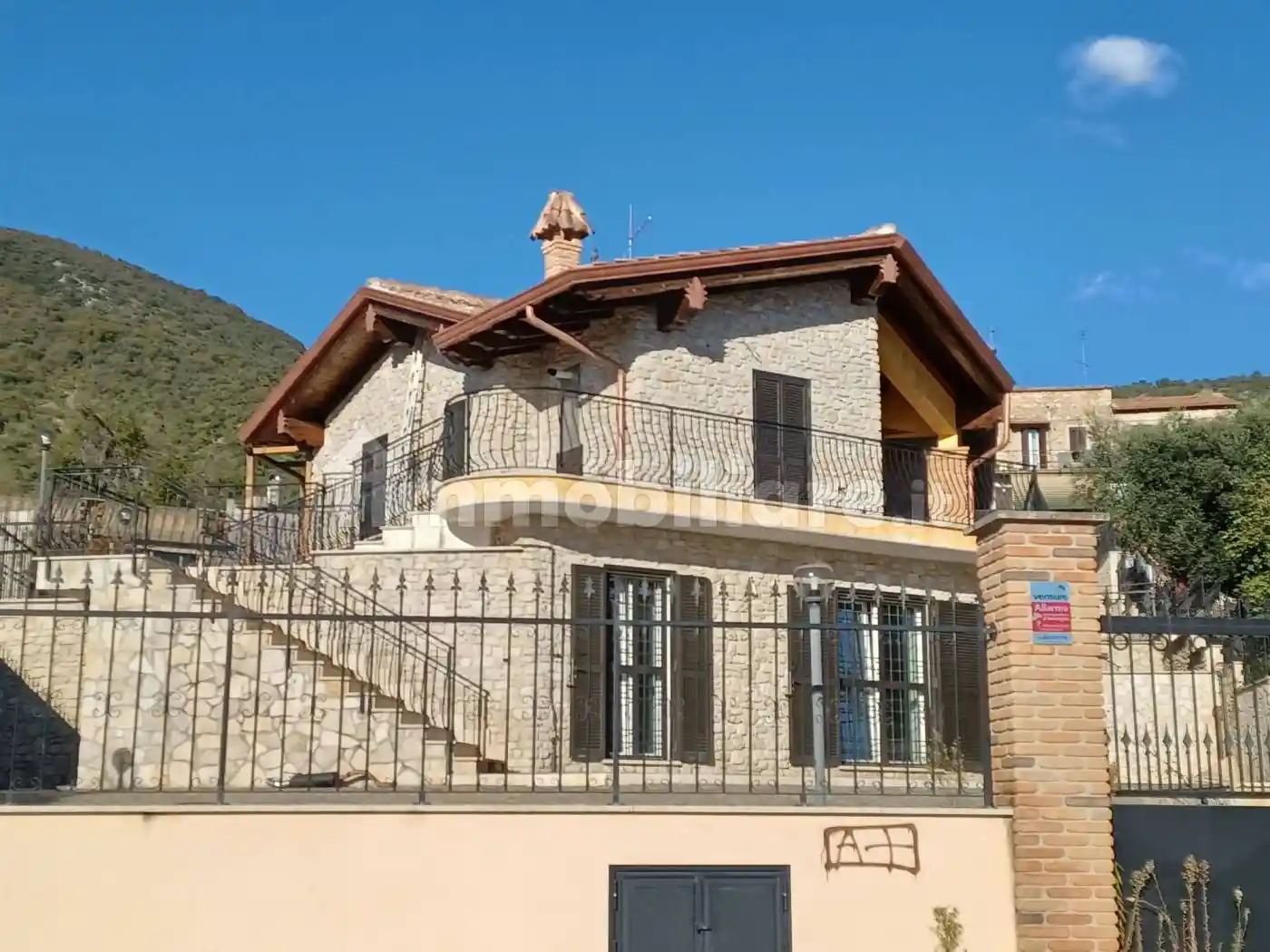 Villa in vendita a Marcellina