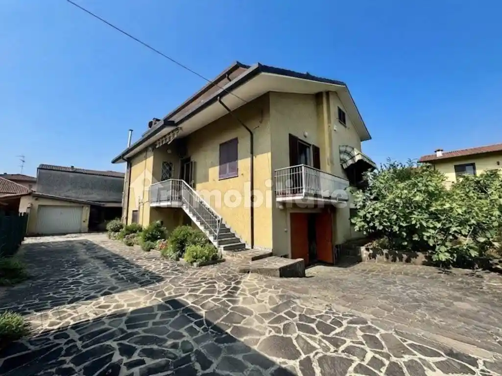 Villa in vendita a Rivanazzano Terme
