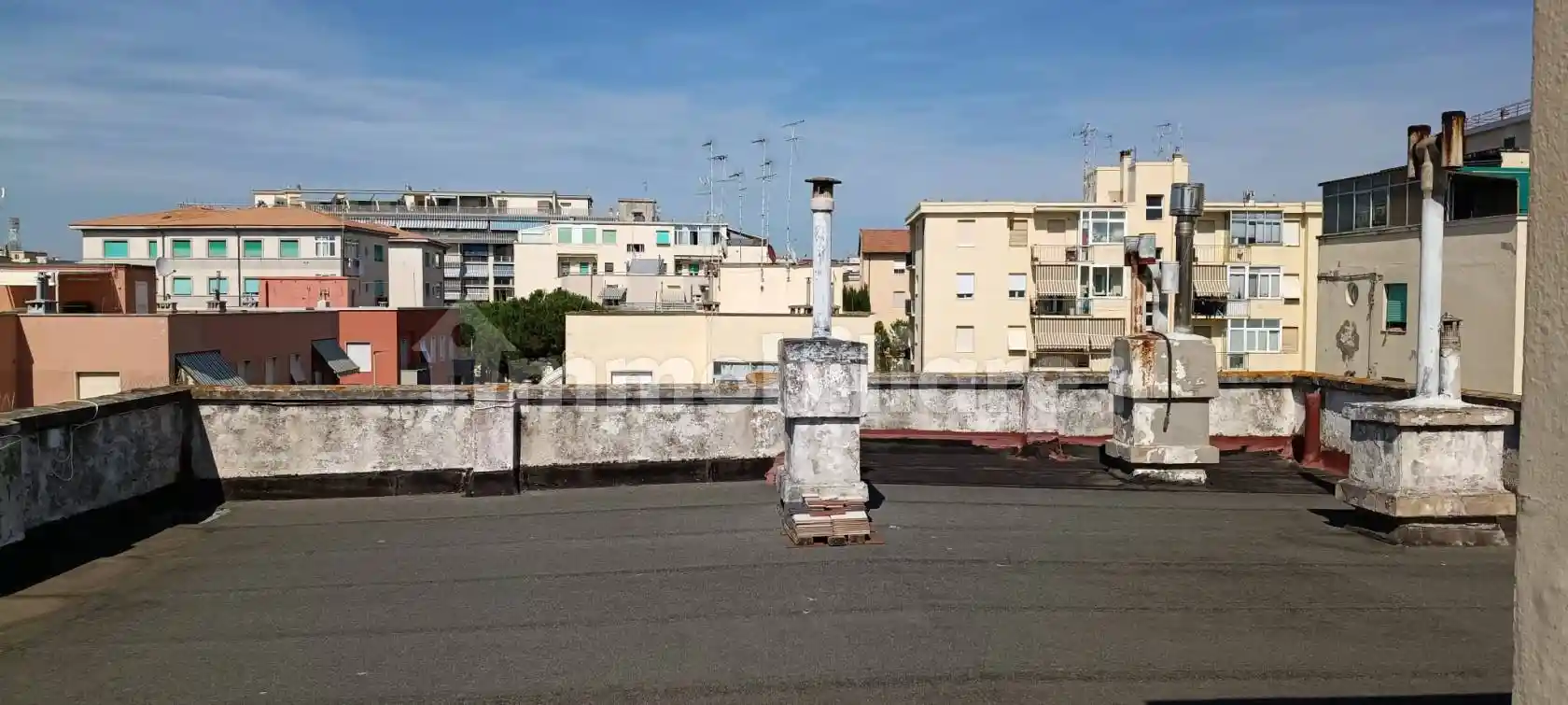 Appartamento in vendita a Livorno