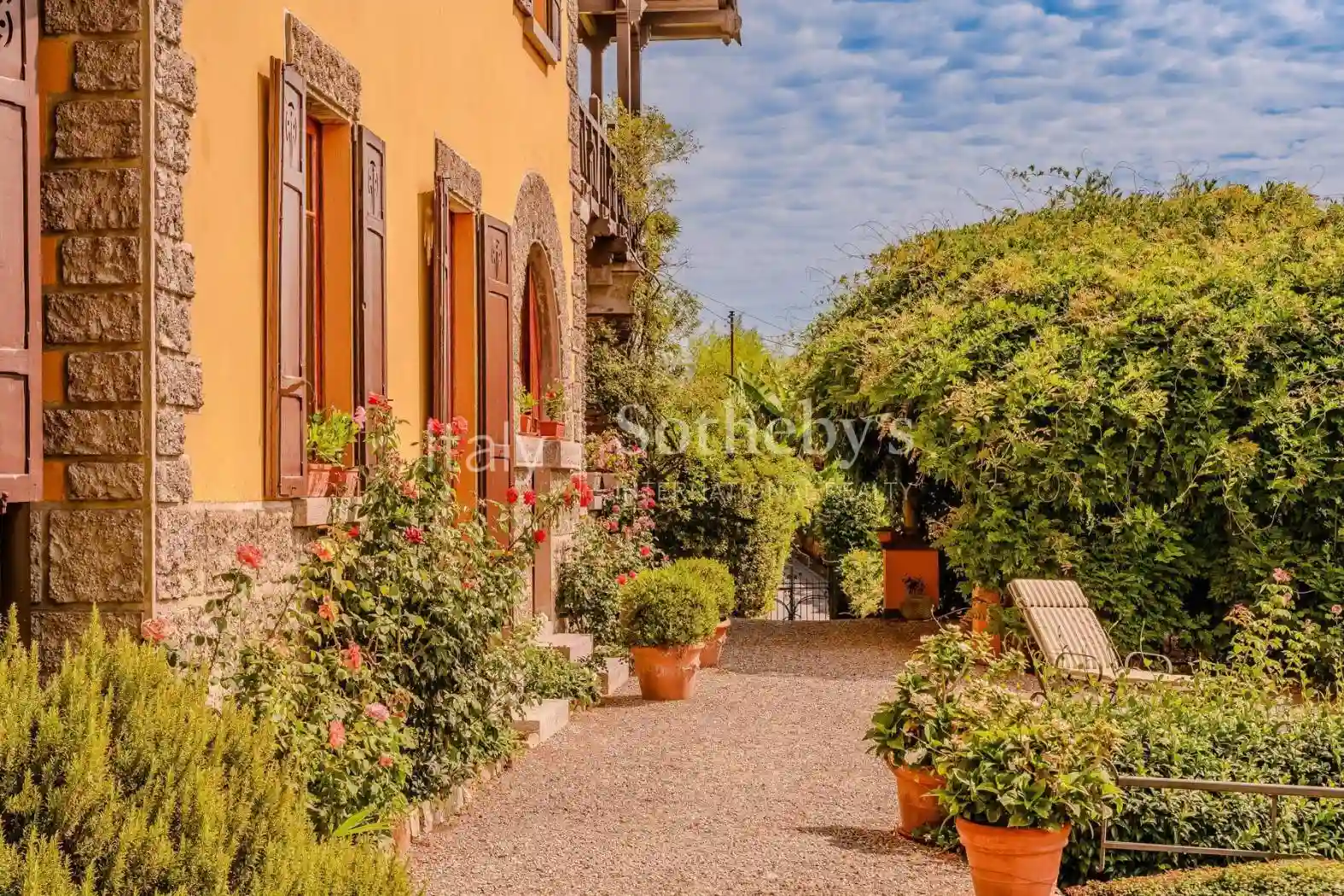 Villa - foto 2