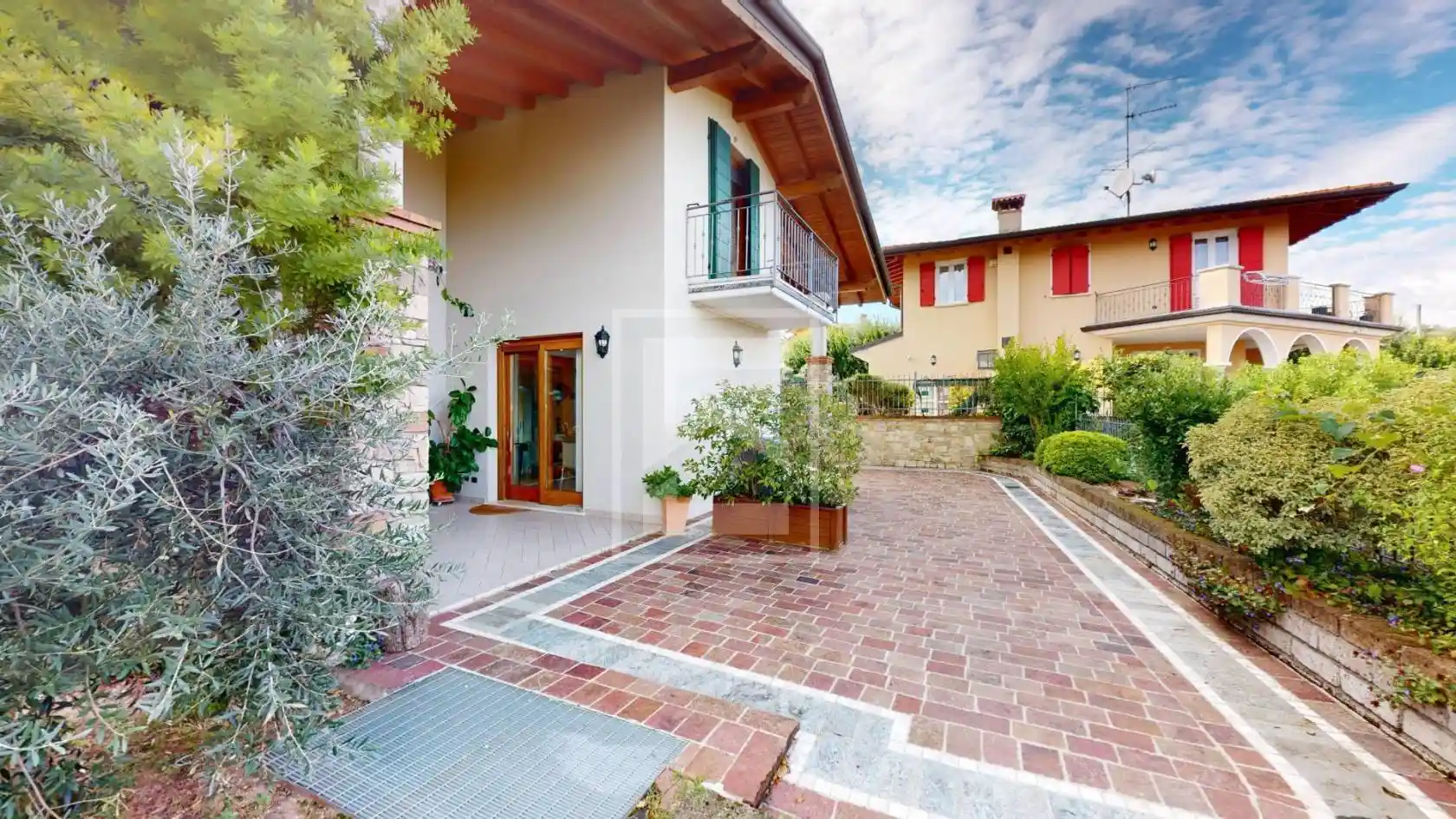 Villa in vendita a Polpenazze del Garda