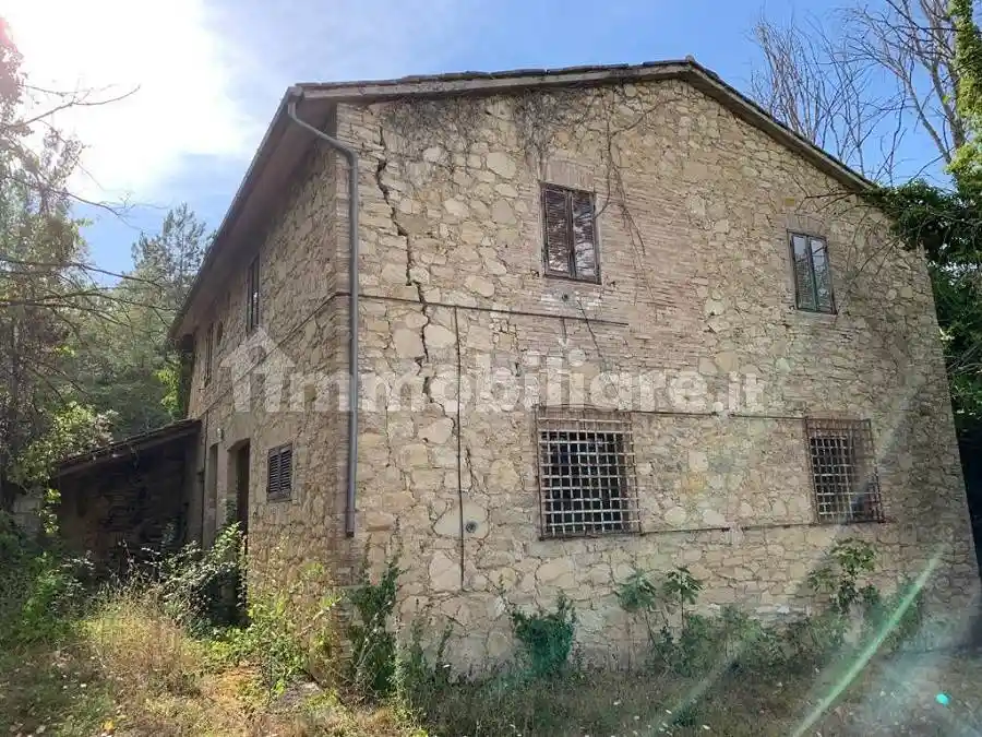Rustico - Casale in vendita a Amelia