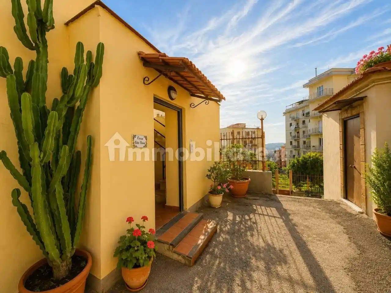 Casa indipendente in vendita a Napoli