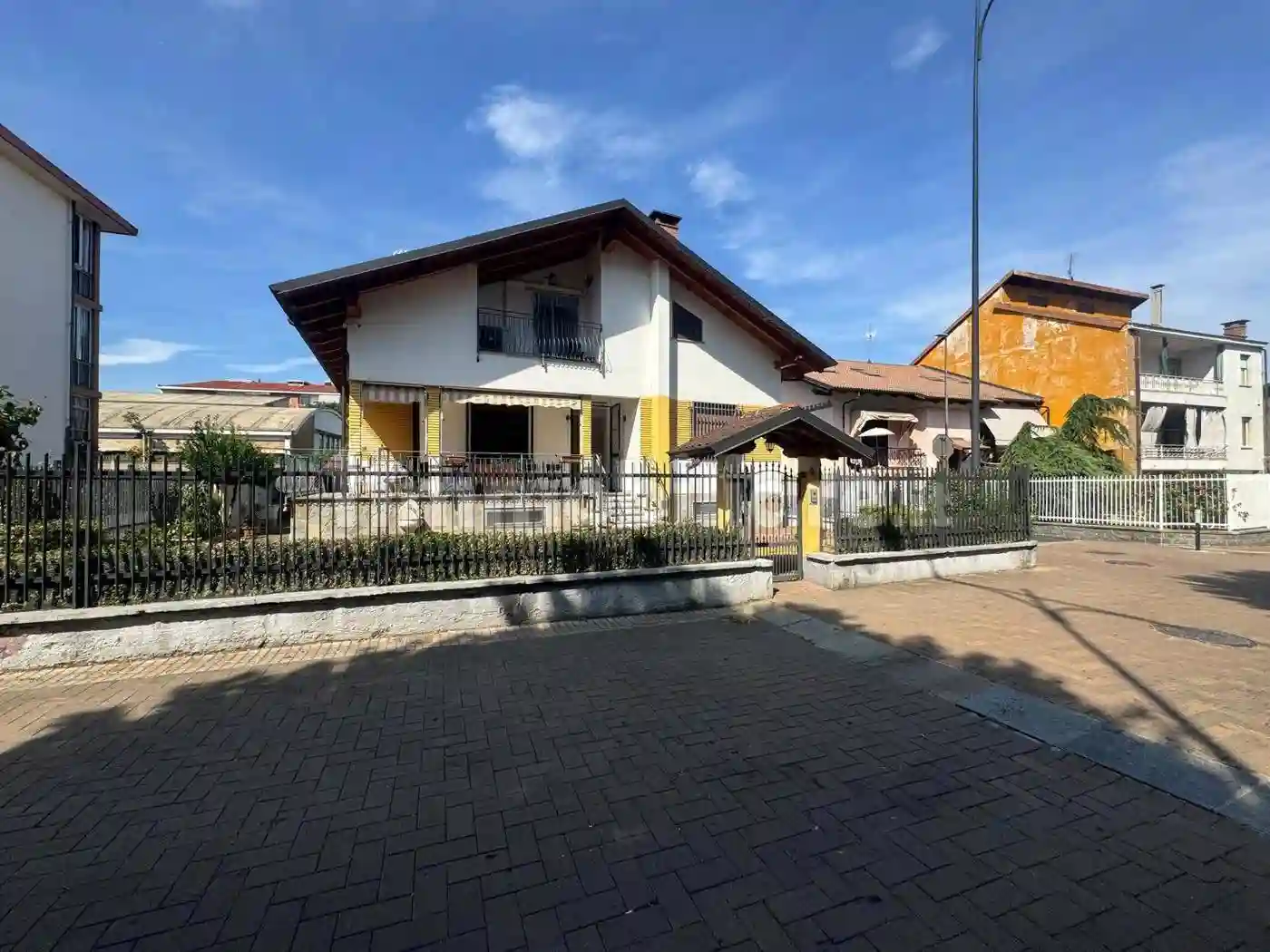 Villa - foto 2