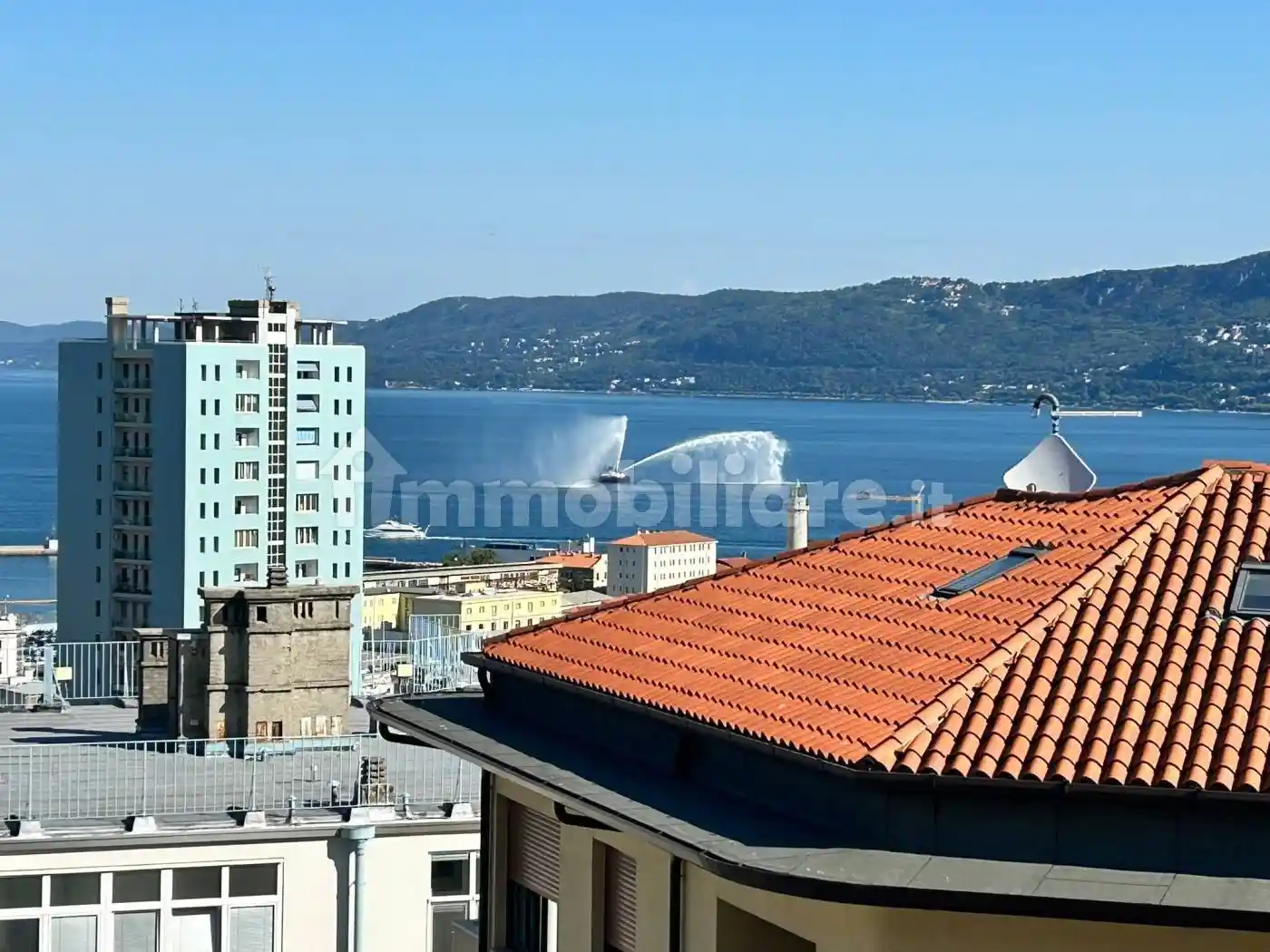 Appartamento in vendita a Trieste
