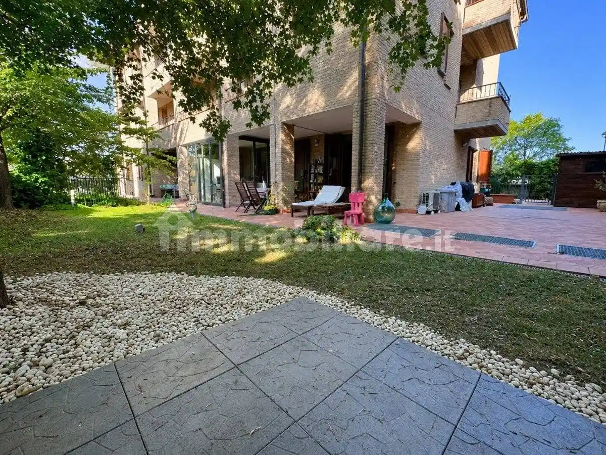 Appartamento in vendita a Albinea
