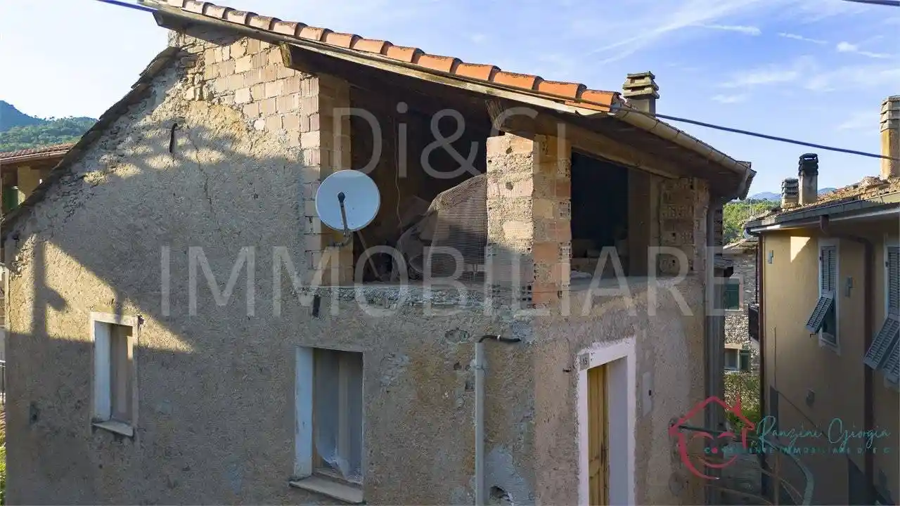 Rustico - Casale in vendita a Garlenda