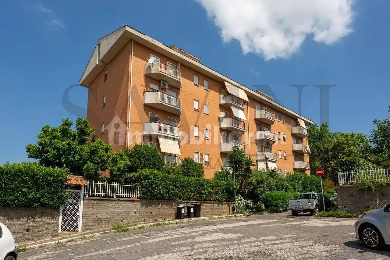 Appartamento in vendita a Genzano di Roma
