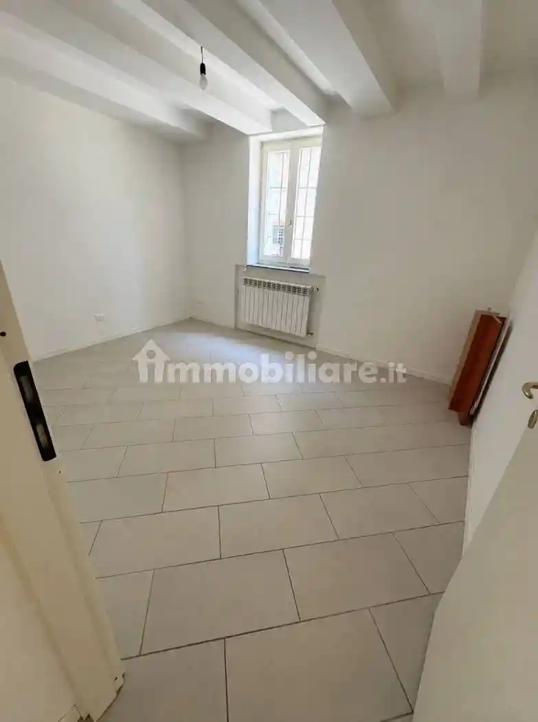 Appartamento in affitto a Stradella