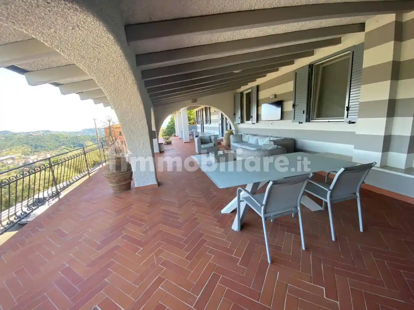 Villa in vendita a Vezzano Ligure