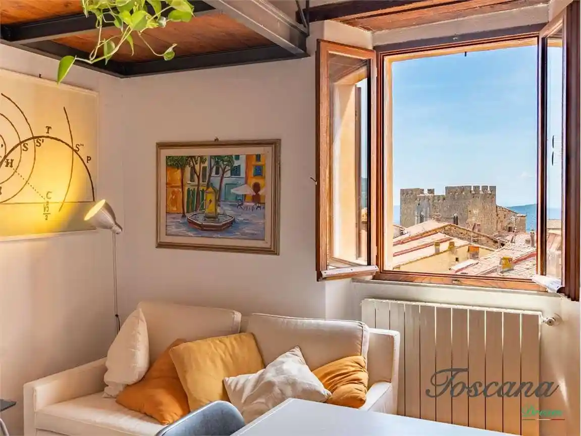 Appartamento in vendita a Massa Marittima