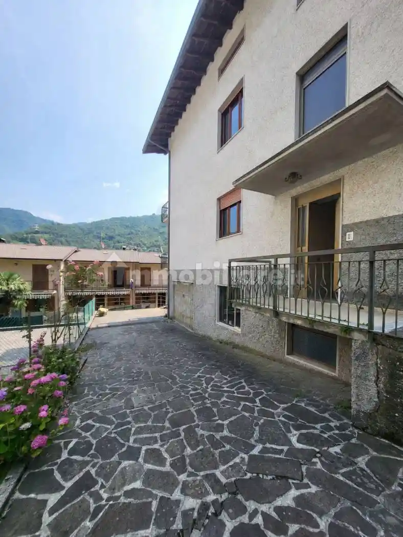 Appartamento in vendita a Zogno