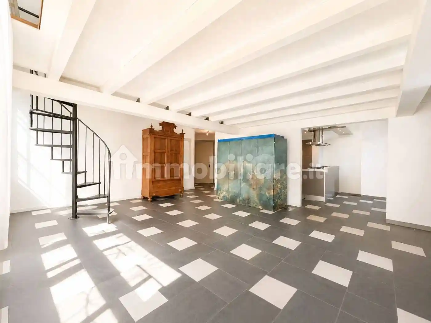 Appartamento in vendita a Milano