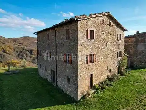 Villa in vendita a Piandimeleto