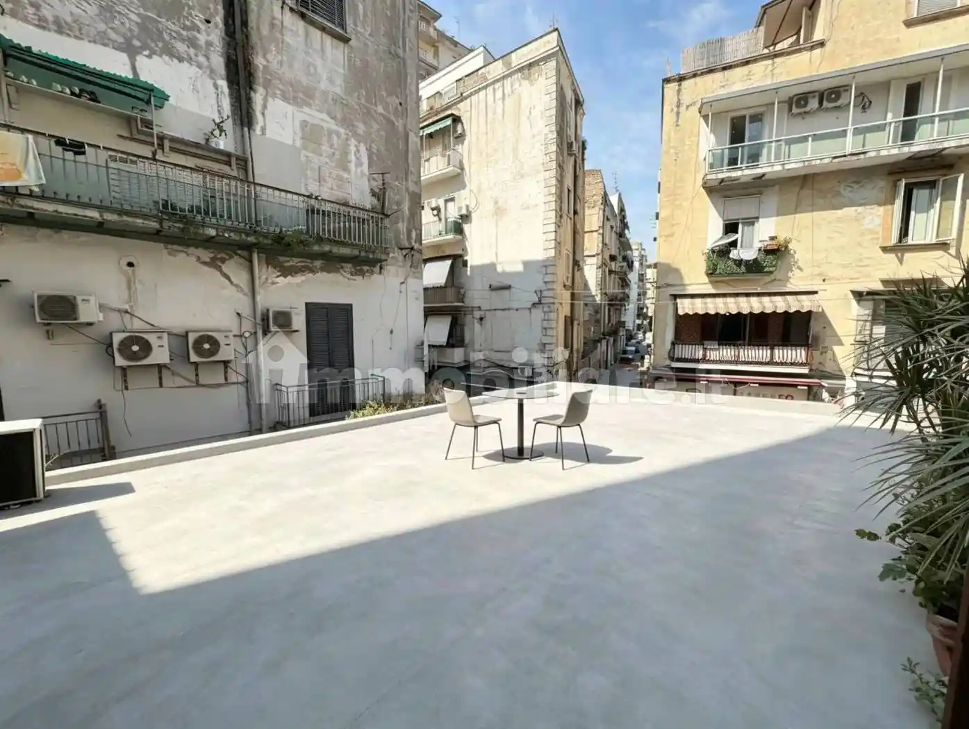 Appartamento in vendita a Napoli