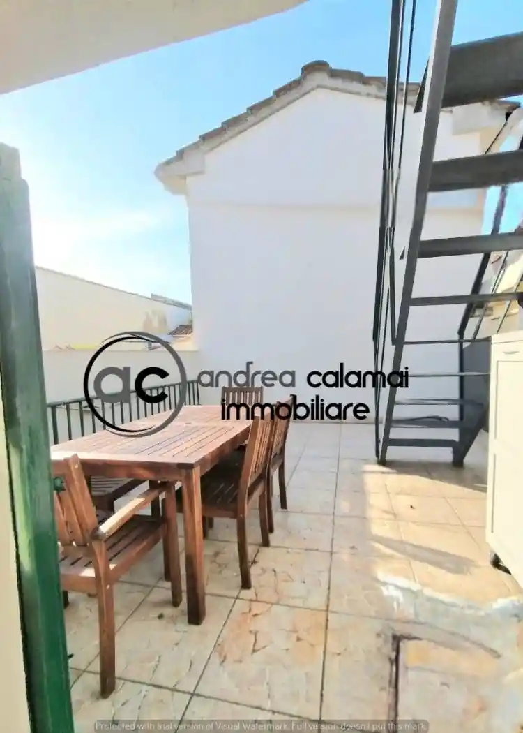 Casa indipendente in vendita a Prato
