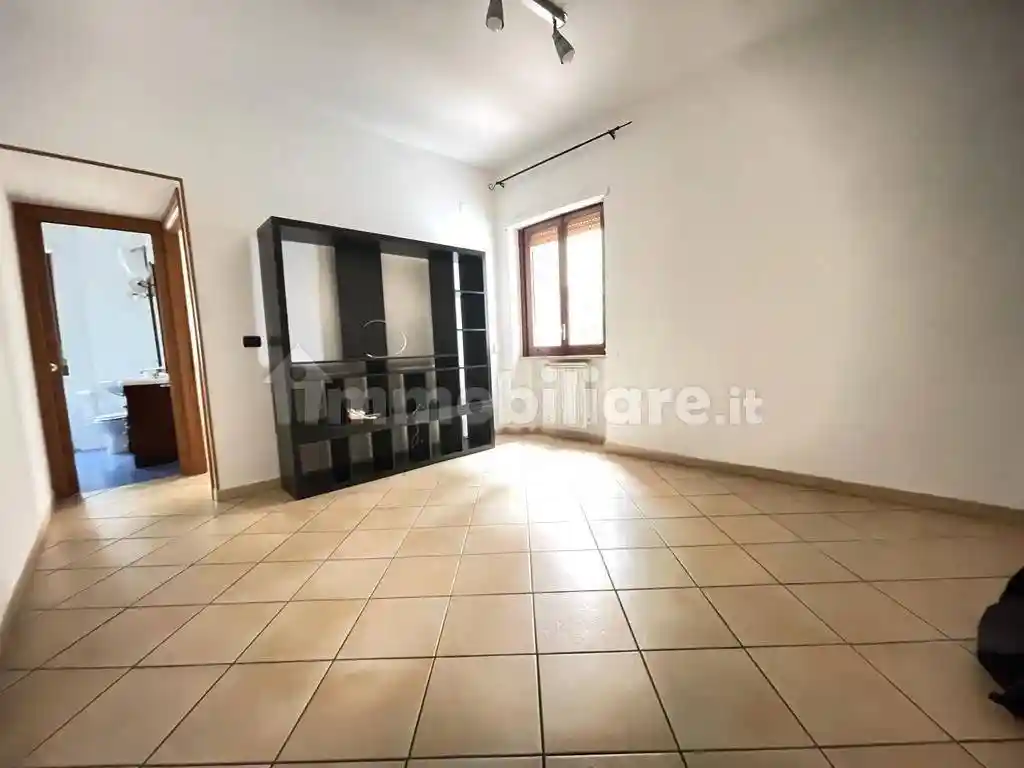 Appartamento in affitto a Napoli