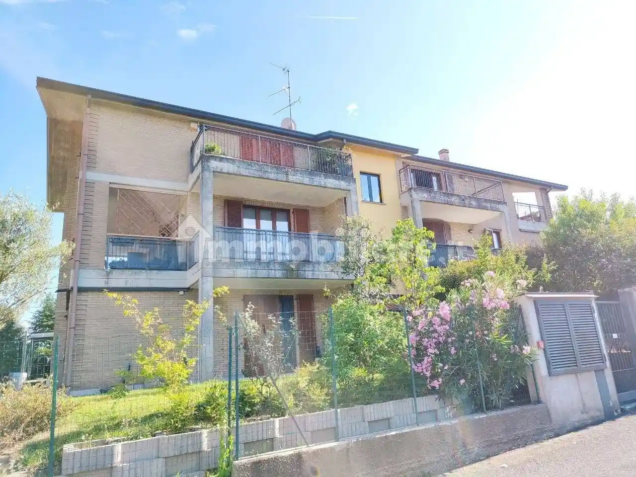 Appartamento in affitto a Bregnano