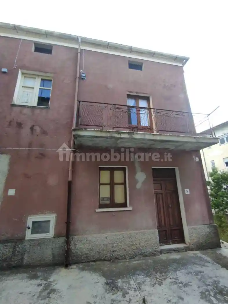 Casa indipendente in vendita a Serra d'Aiello