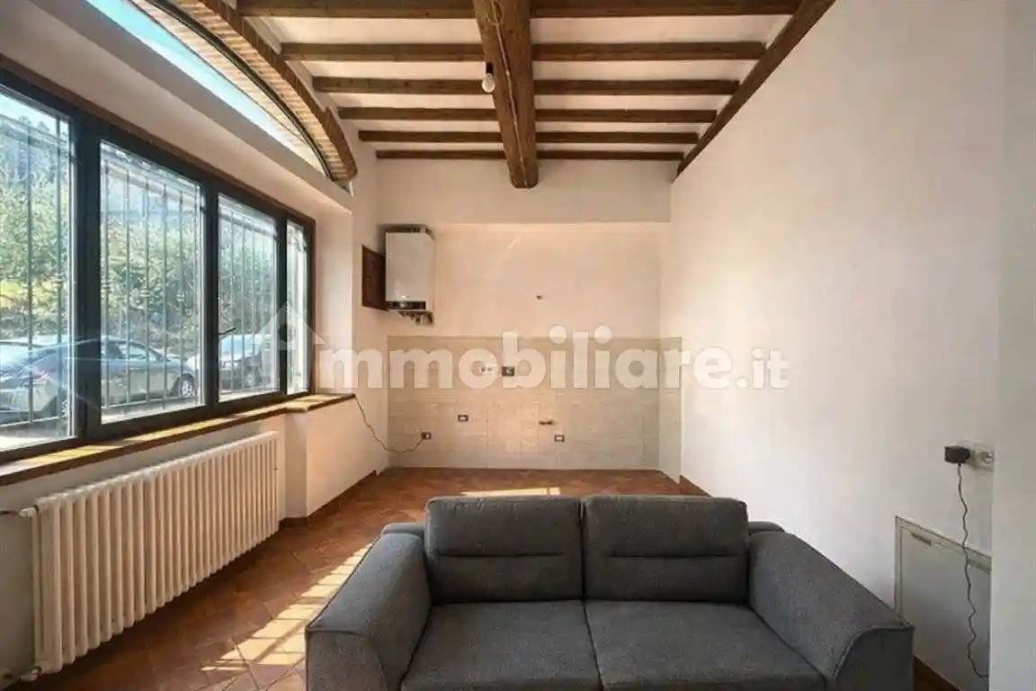 Appartamento in vendita a Subbiano