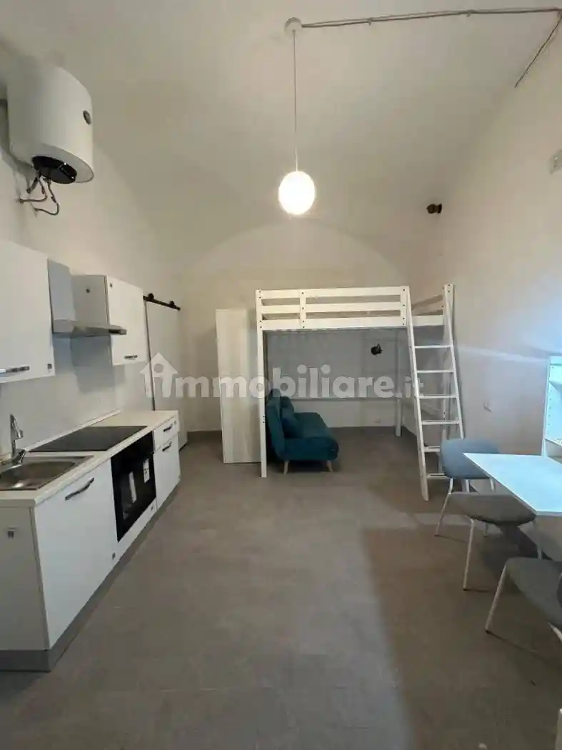 Appartamento in affitto a Napoli