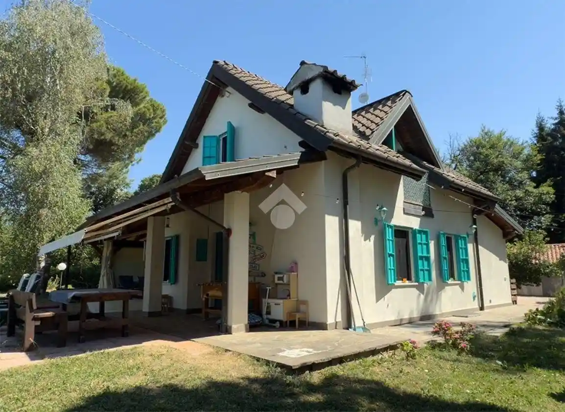Villa in vendita a Brione