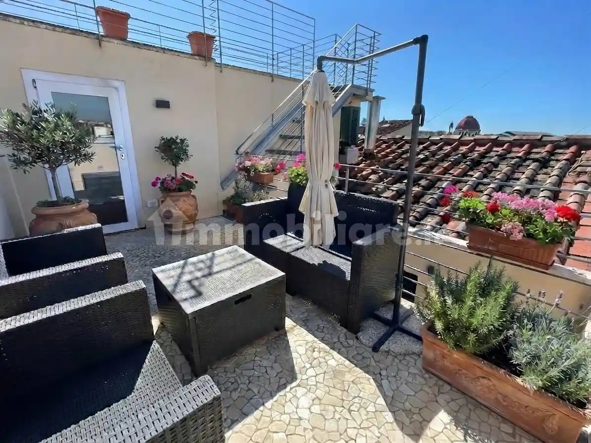 Appartamento in affitto a Firenze