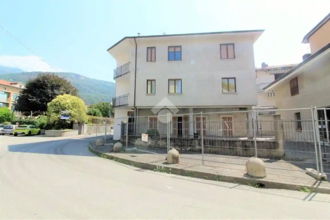 Appartamento in affitto a Borgofranco d'Ivrea