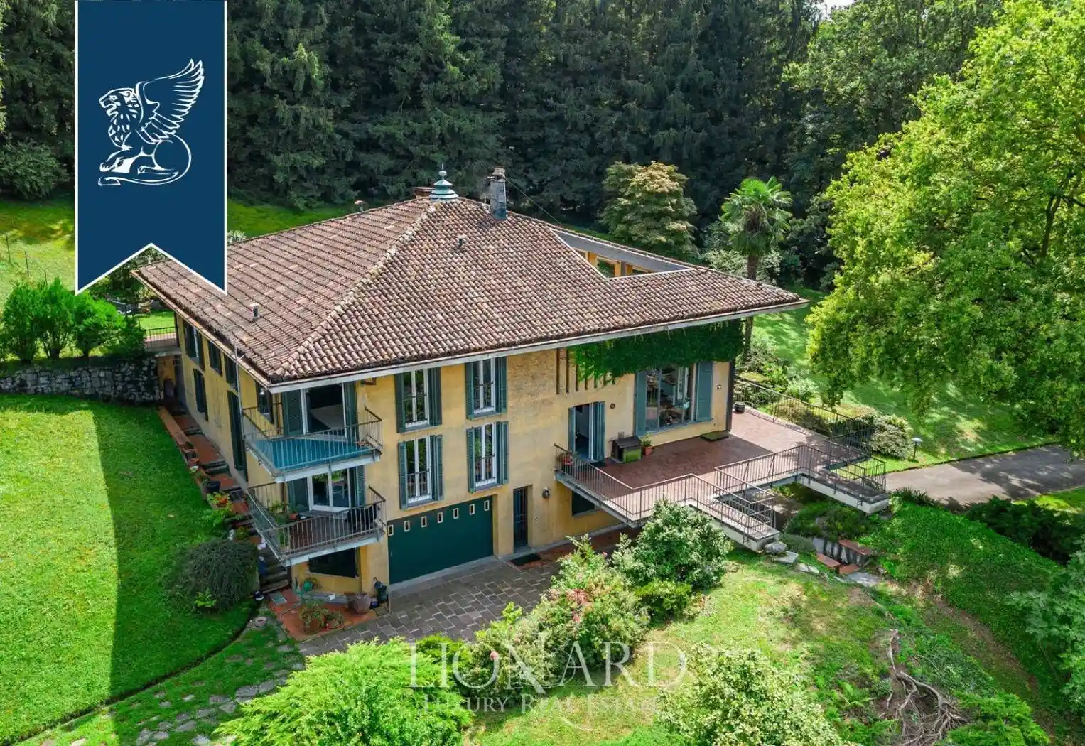 Villa in vendita a Daverio
