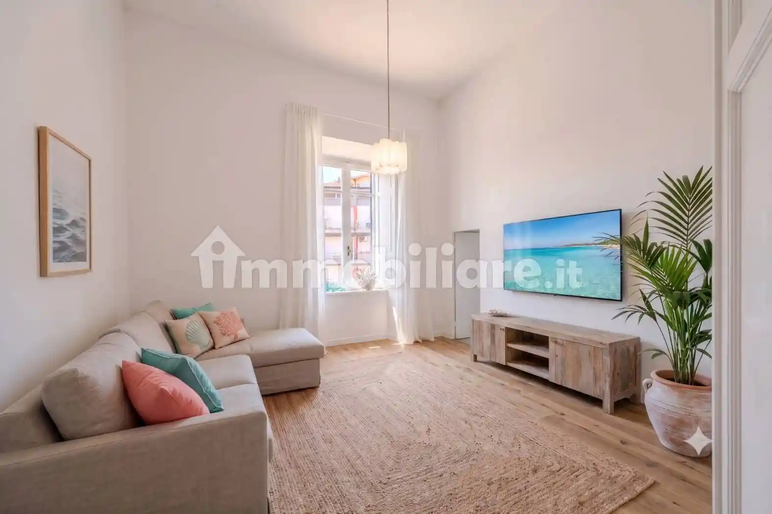 Appartamento in vendita a Livorno