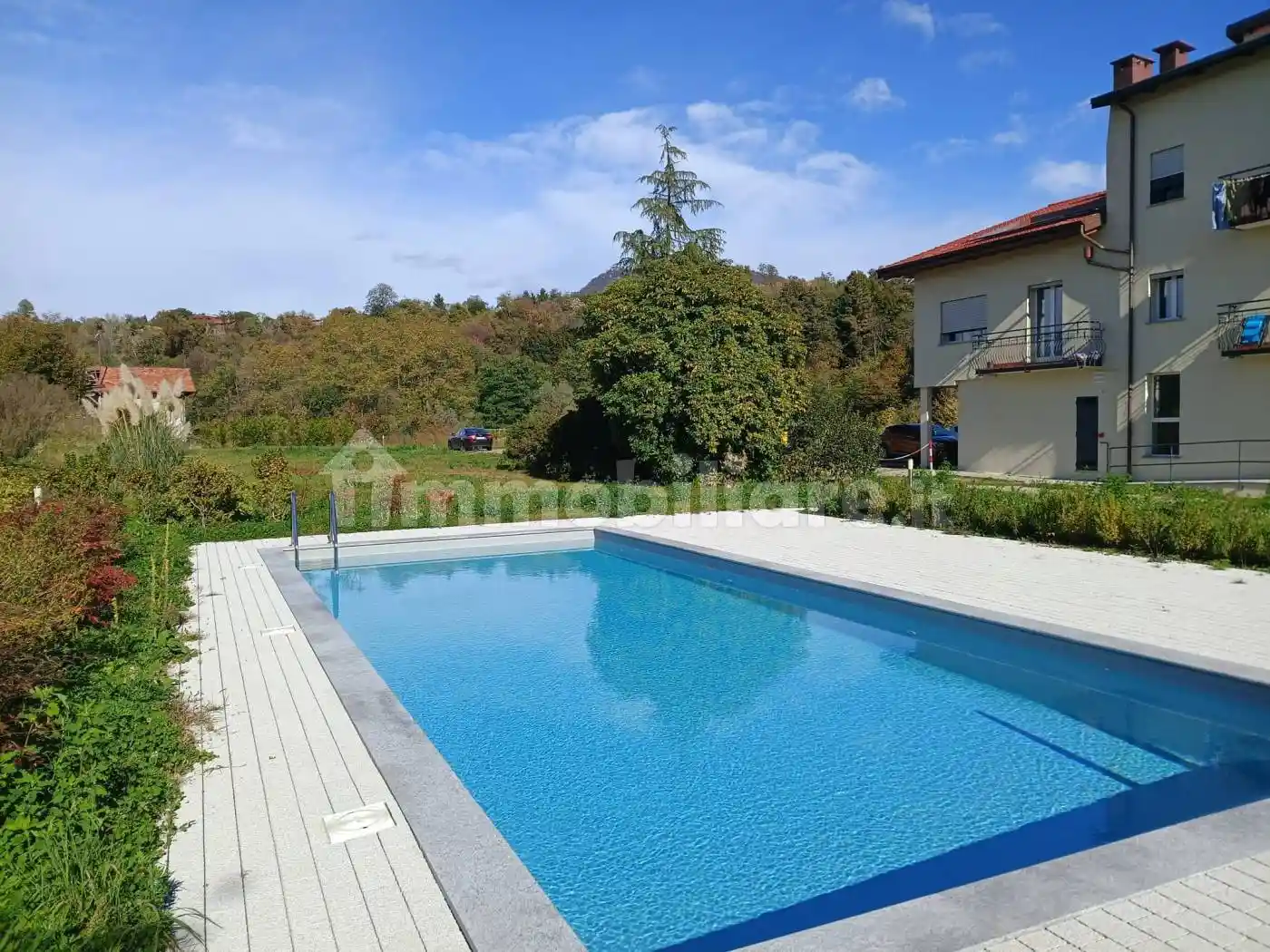Appartamento in affitto a Leggiuno
