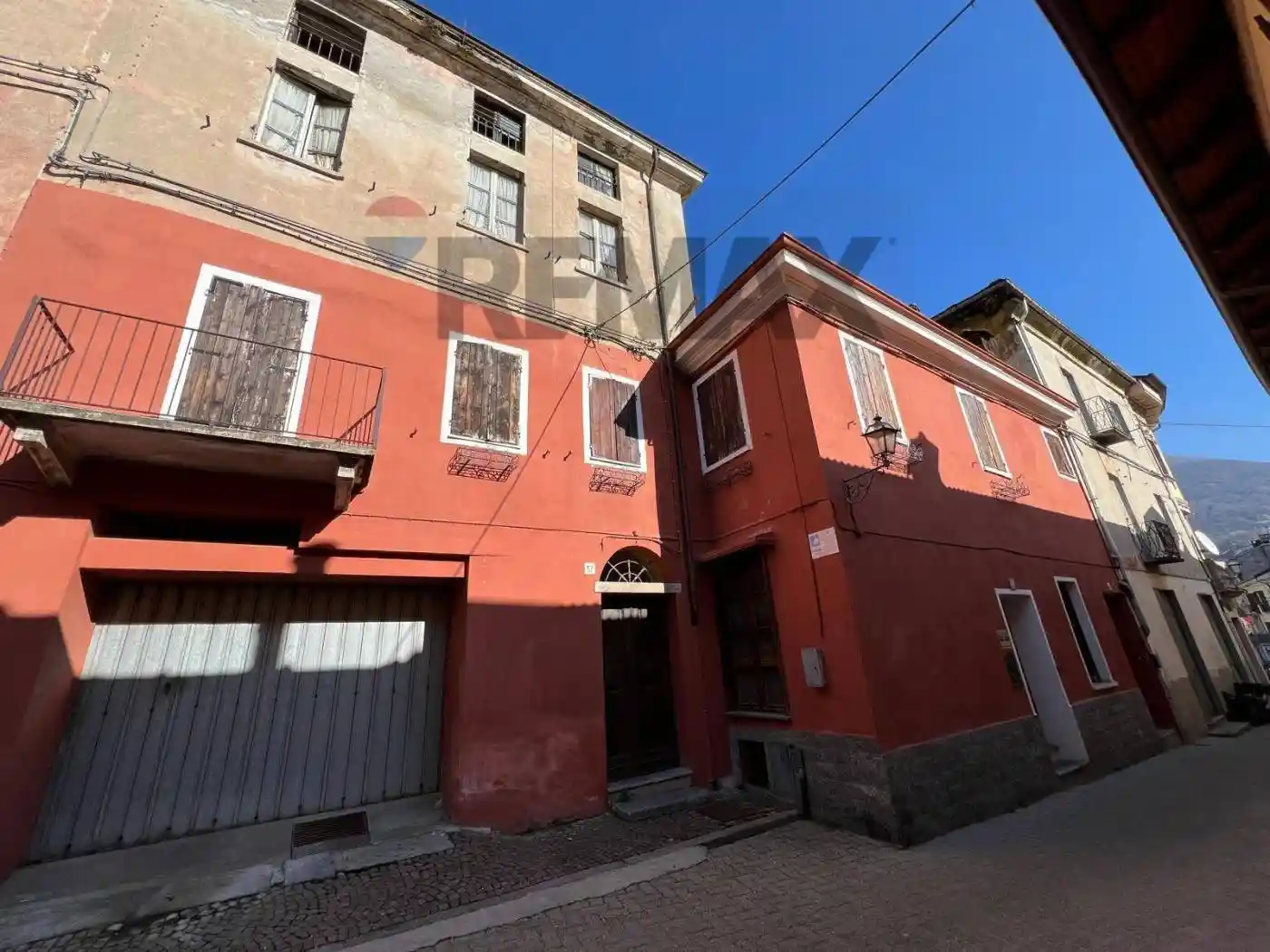 Casa indipendente in vendita a Pont-Canavese