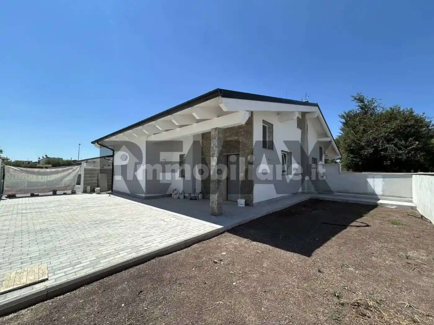 Villa in vendita a Aprilia