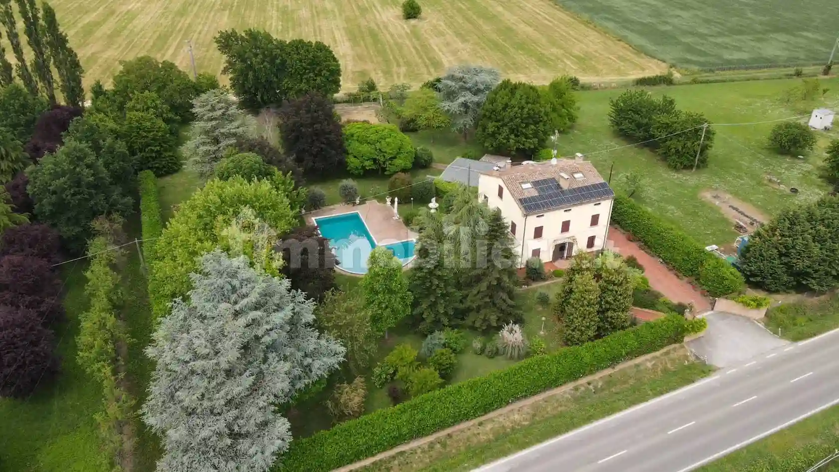 Villa - foto 2