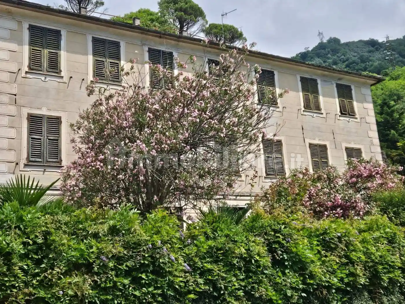 Villa in vendita a San Colombano Certenoli