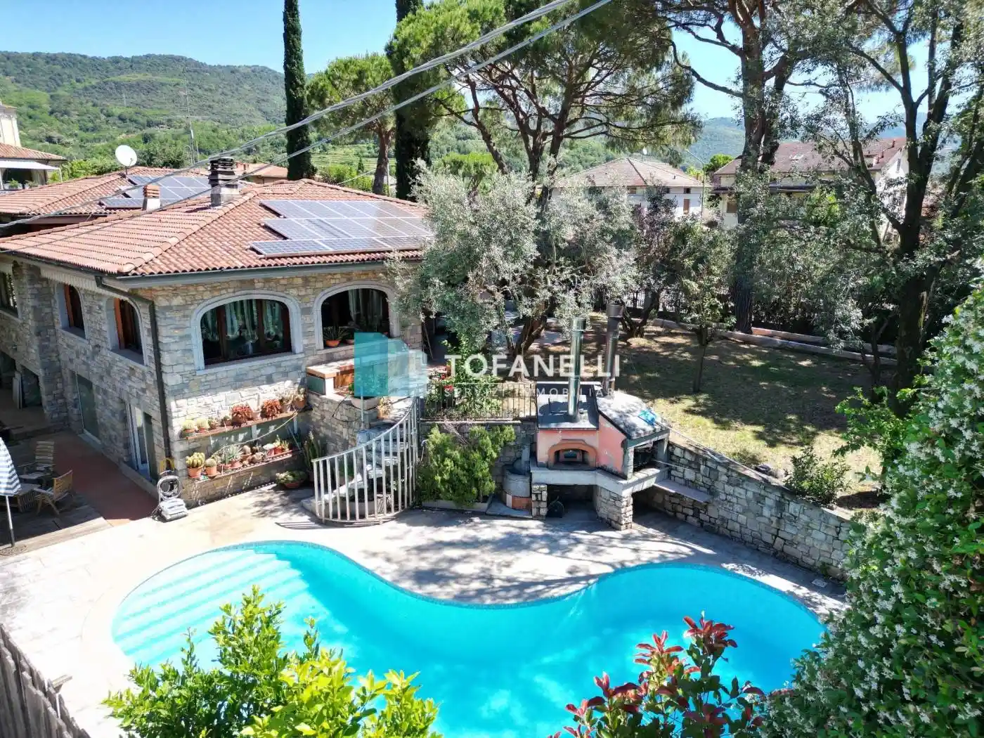 Villa in vendita a Provaglio d'Iseo