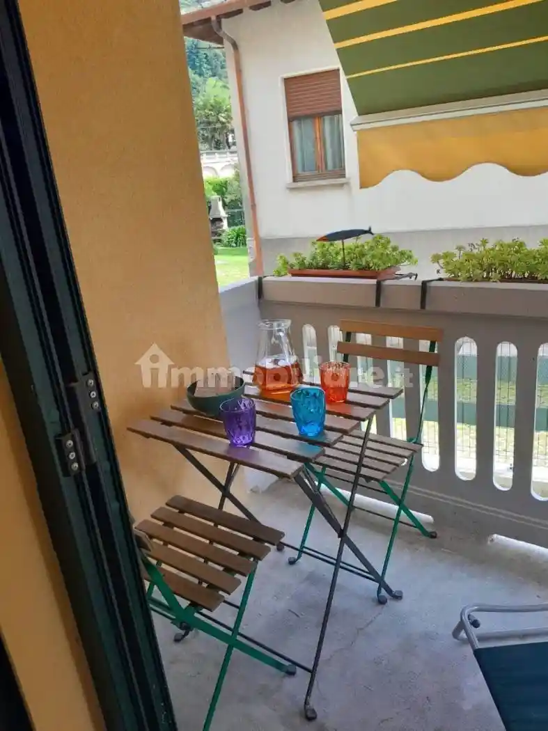 Appartamento in vendita a Maccagno con Pino e Veddasca