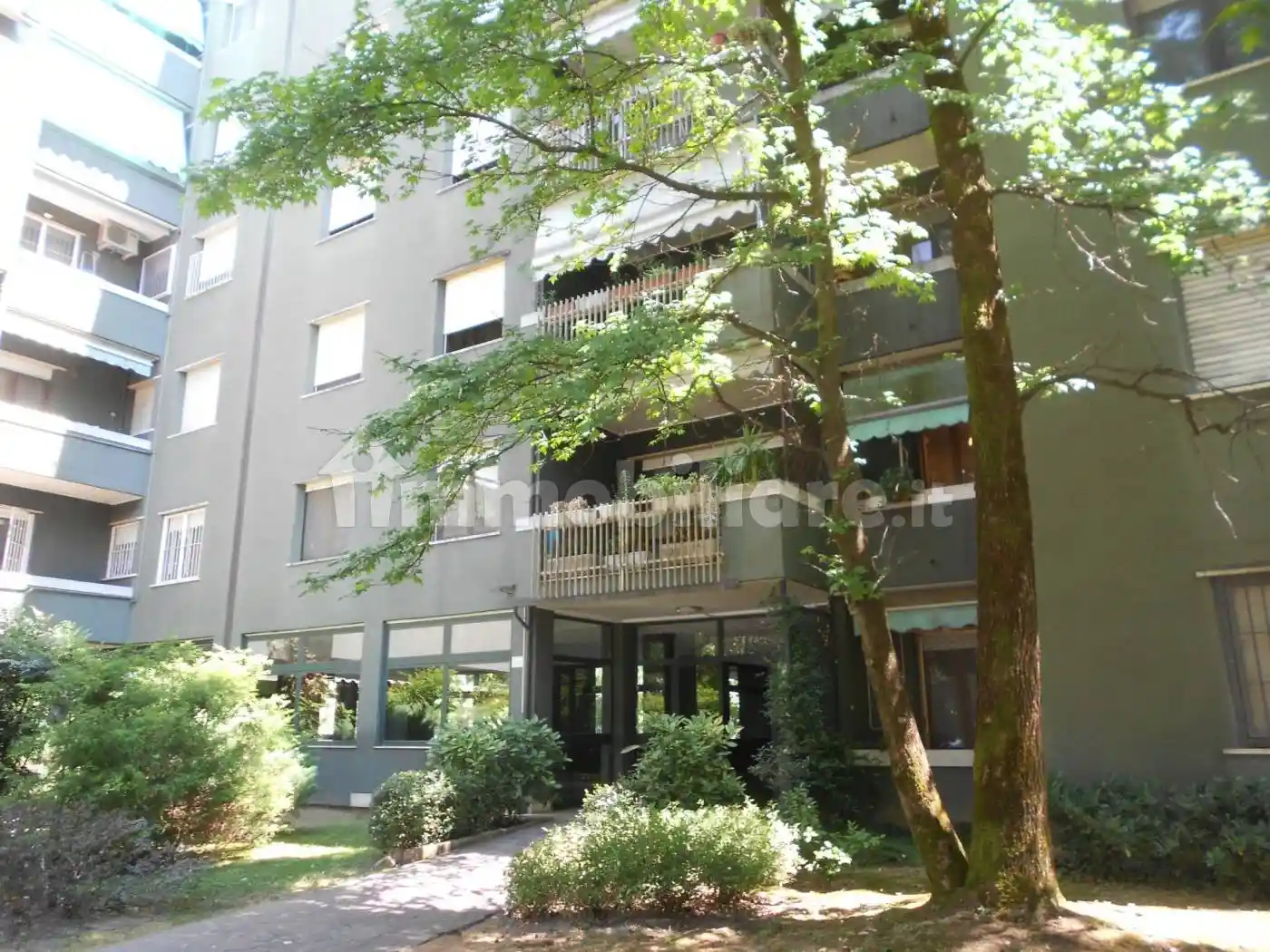 Appartamento in vendita a Peschiera Borromeo