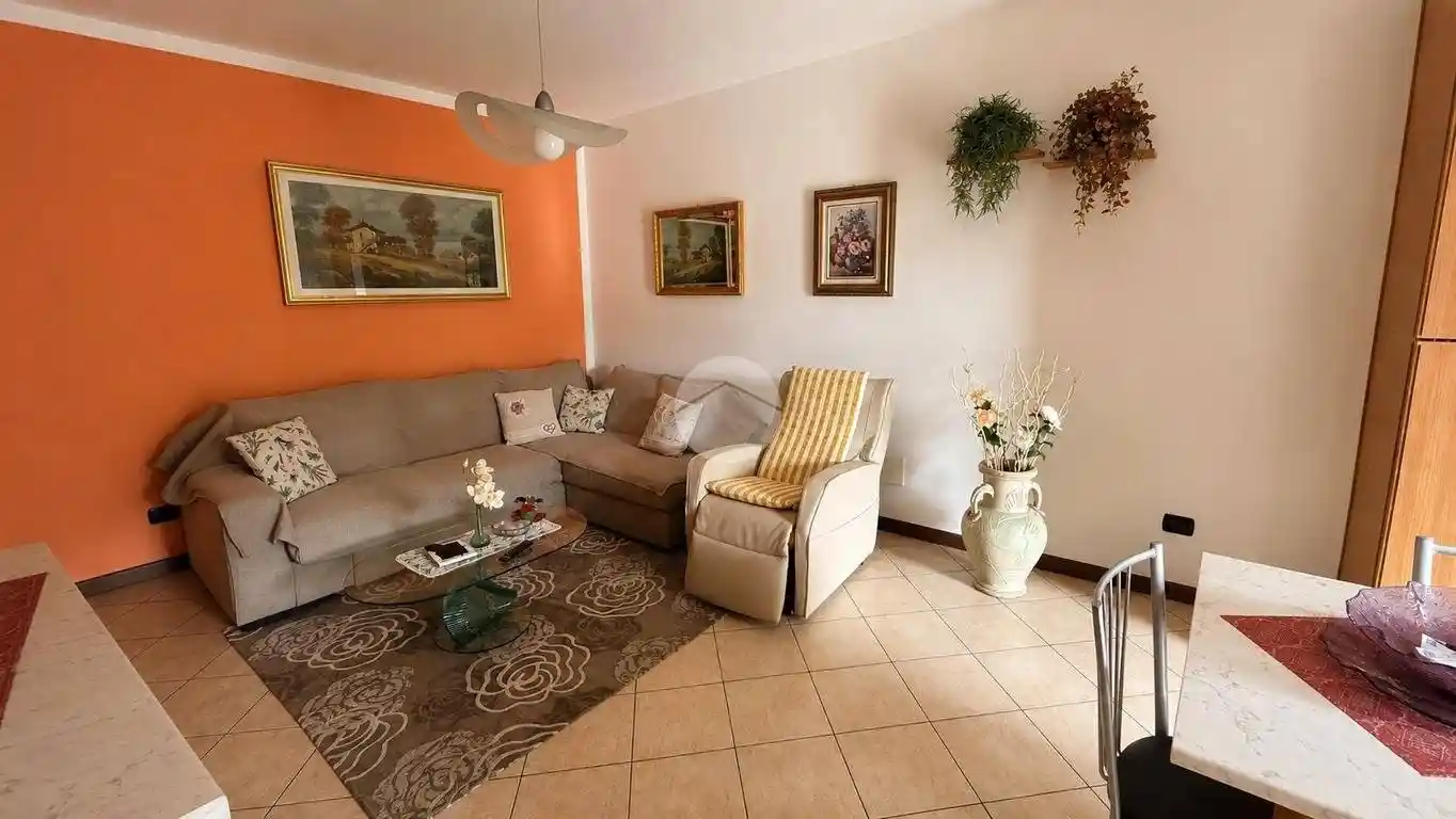 Appartamento in vendita a Ceto