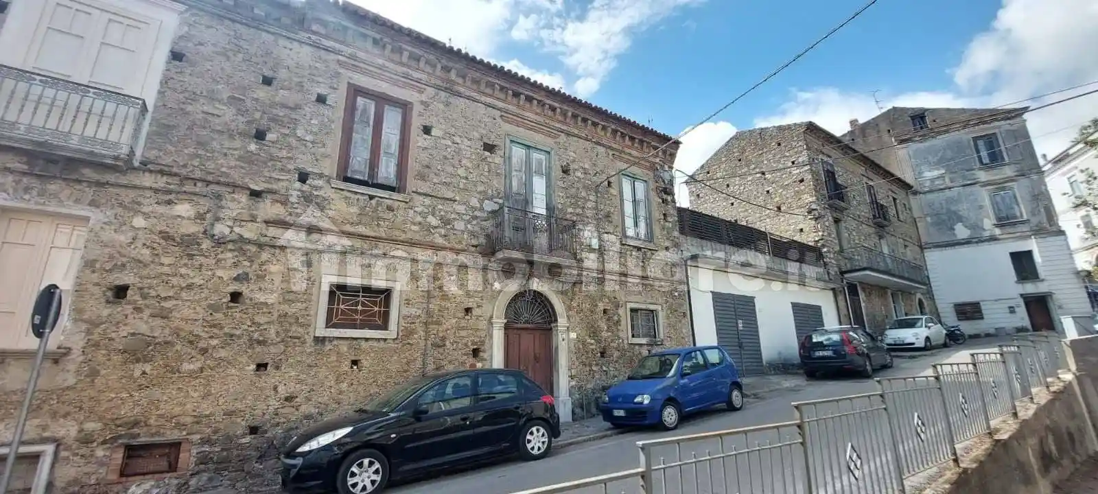 Palazzo - Edificio in vendita a Vibonati