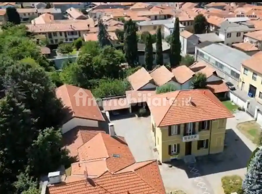 Villa in vendita a Buscate