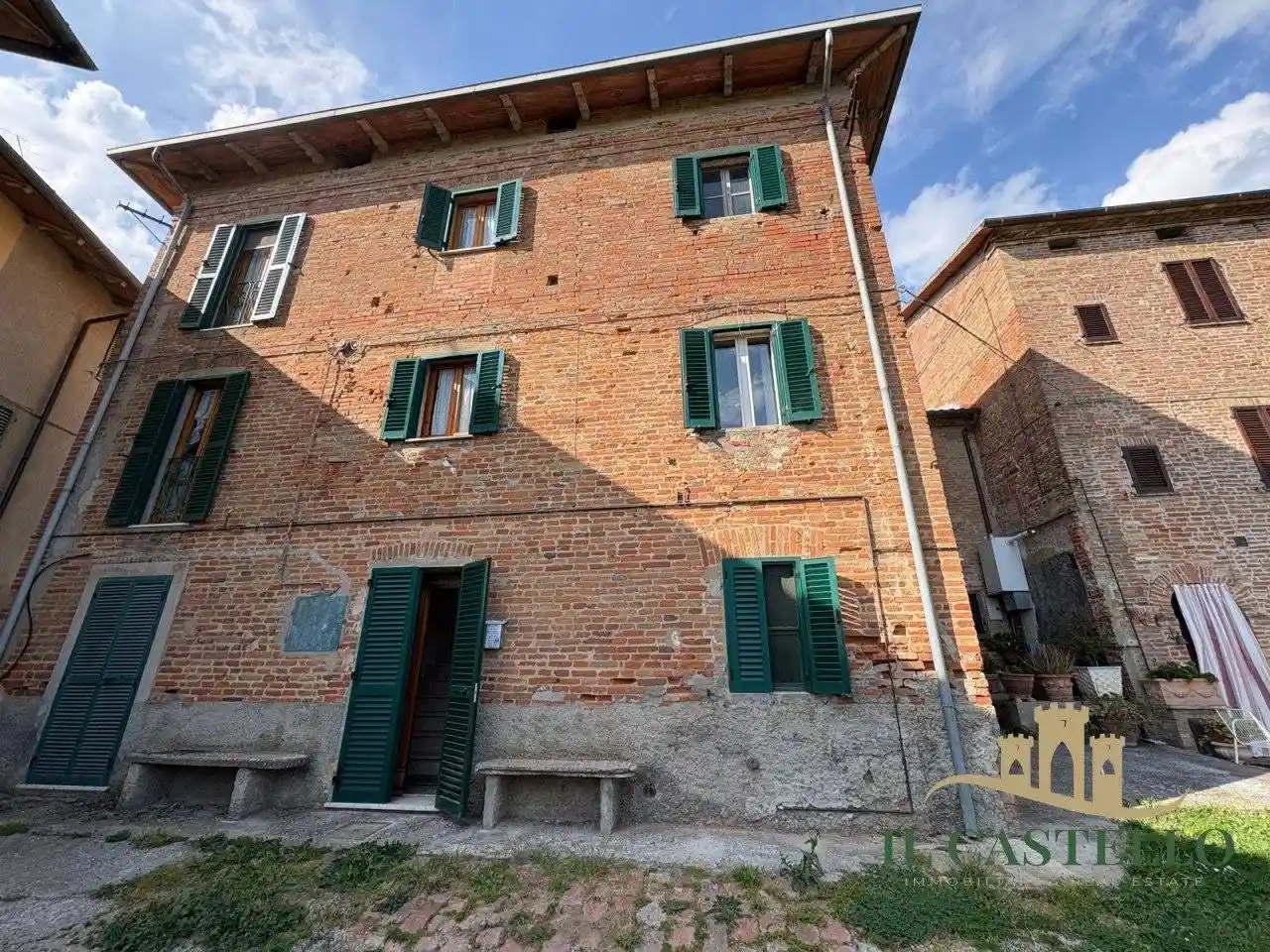 Casa indipendente in vendita a Castiglione del Lago