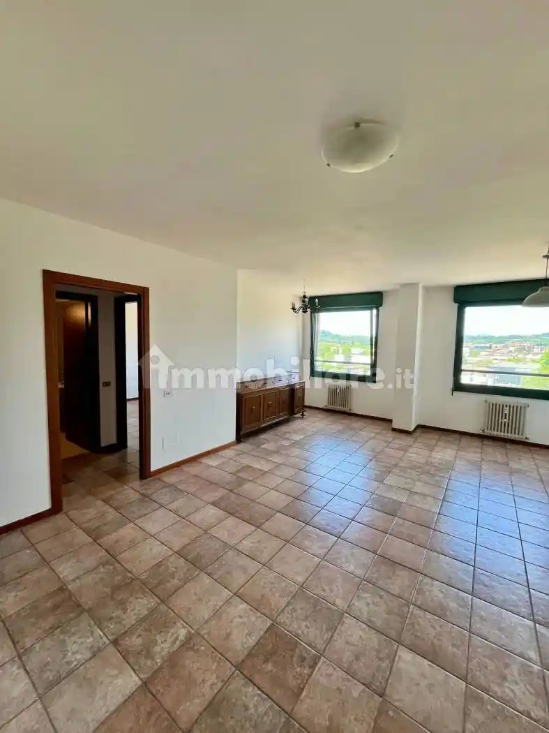 Appartamento in affitto a Como