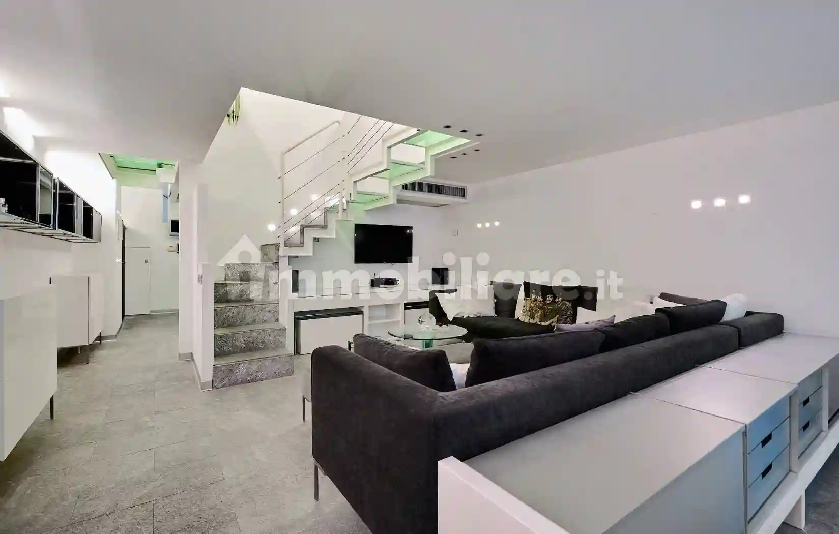 Loft - foto 3