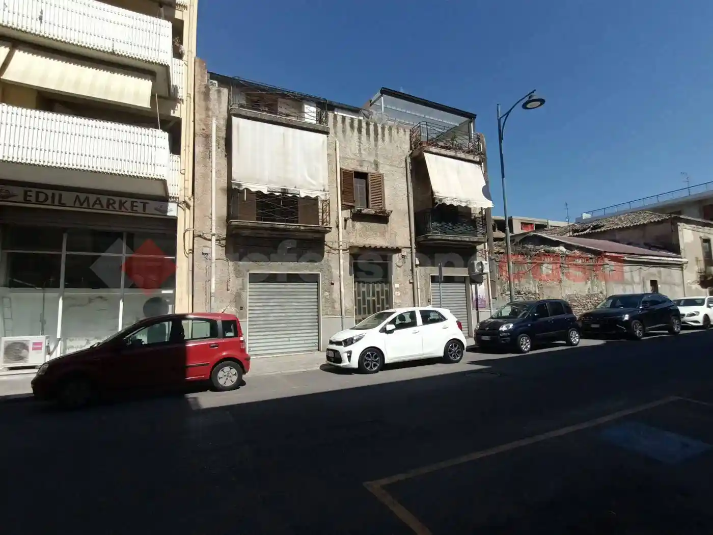 Palazzo - Edificio in vendita a Reggio Calabria