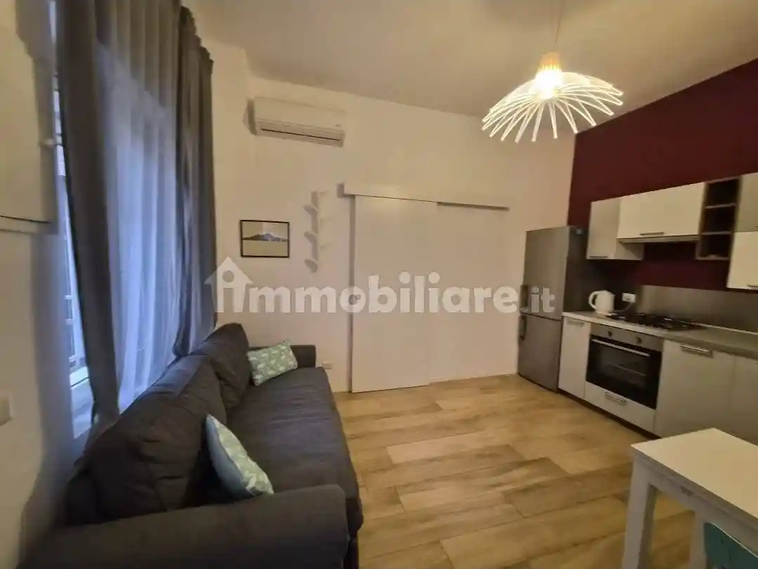 Appartamento in affitto a Napoli