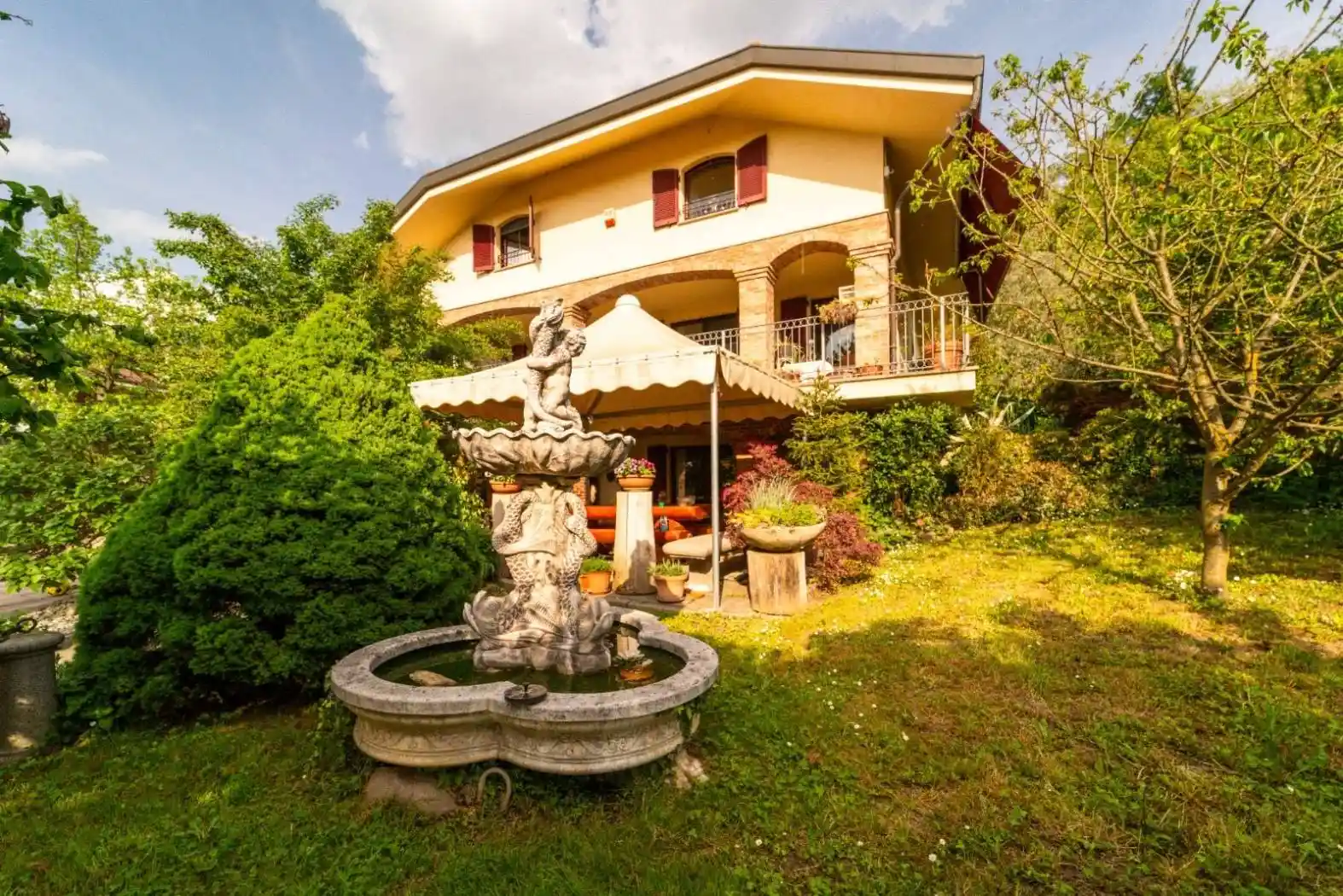 Villa in vendita a Castiglione Torinese