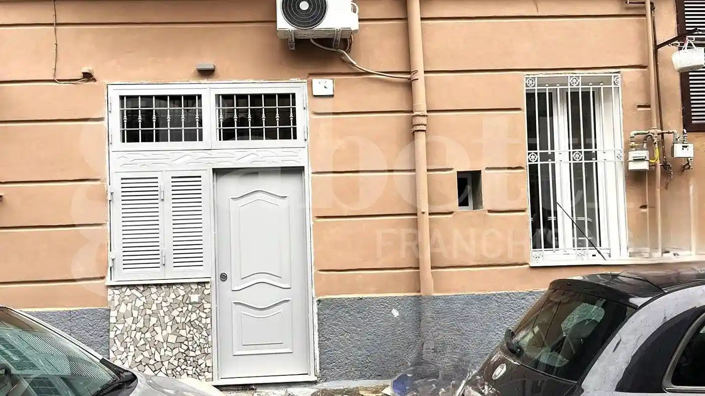 Appartamento in vendita a Napoli