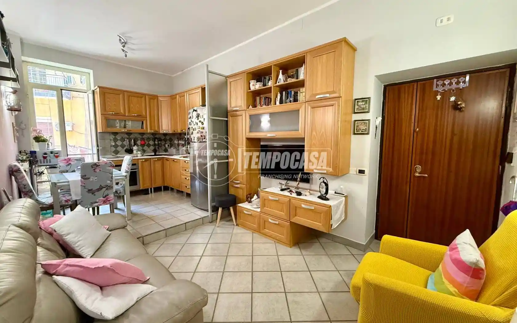 Appartamento in vendita a Napoli