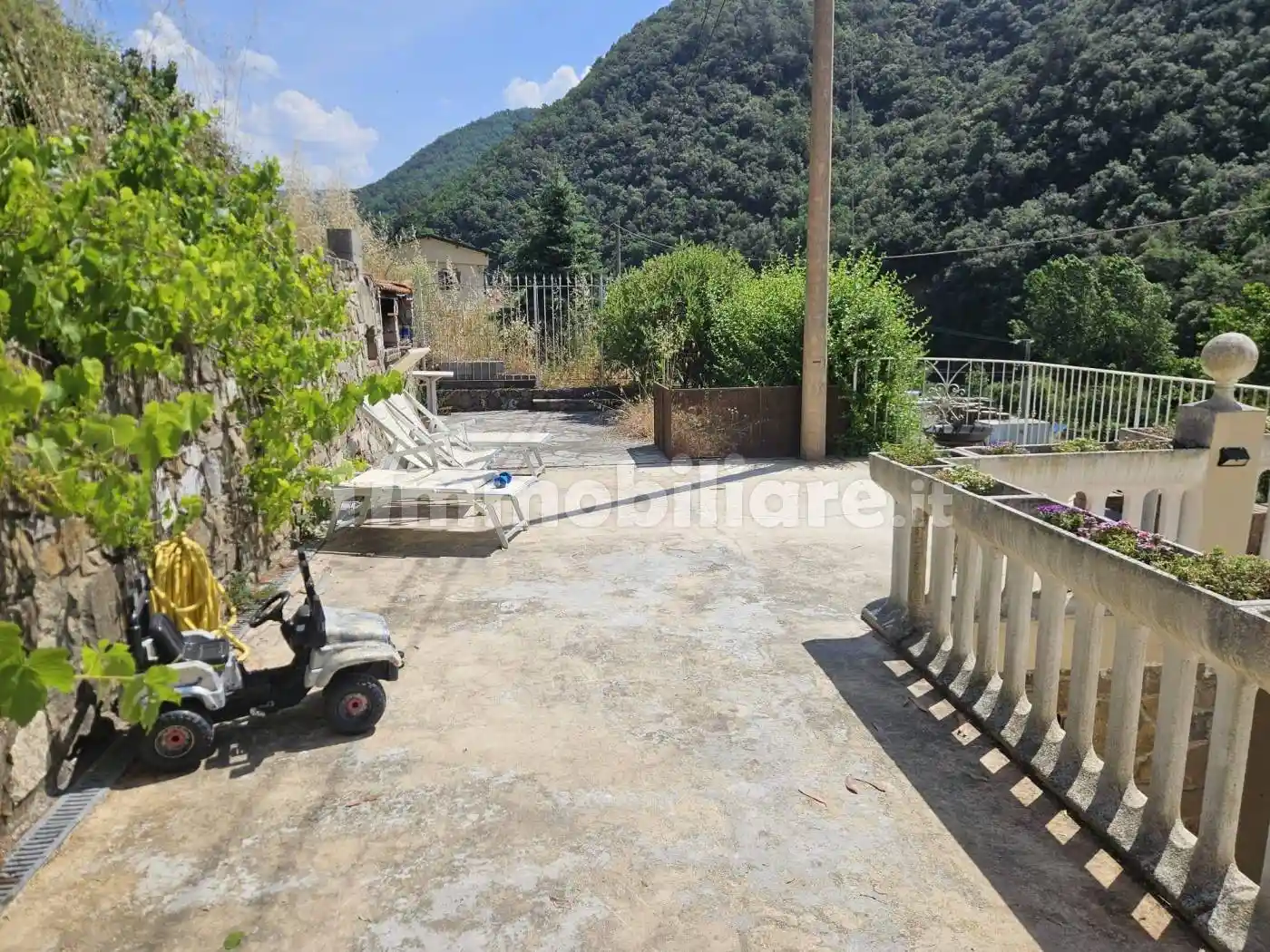 Villa in vendita a Dolceacqua